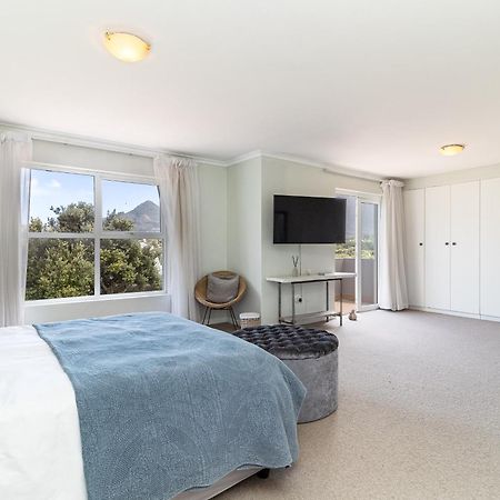 Beachfront Villa Sea Breeze Hout Bay Cape Town Eksteriør billede