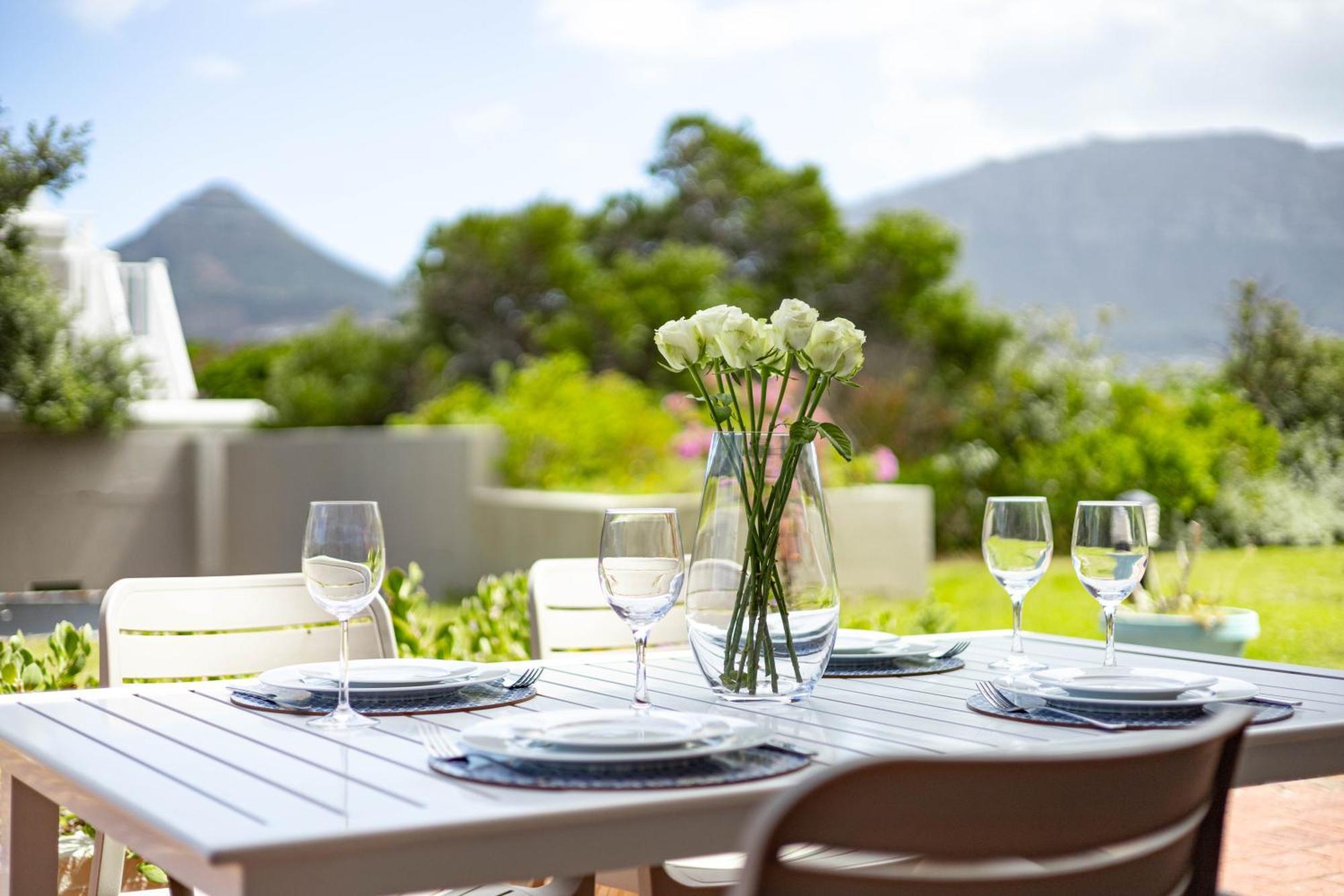 Beachfront Villa Sea Breeze Hout Bay Cape Town Eksteriør billede